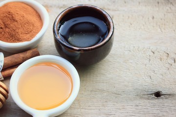 Cinnamon drink with honey