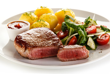Roast steak with potatoes