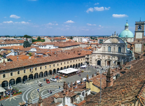 Veduta di Vigevano dalla torre del Bramante