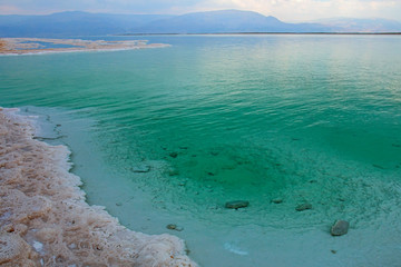 Fototapeta na wymiar View of the Dead Sea crystalline salt formations