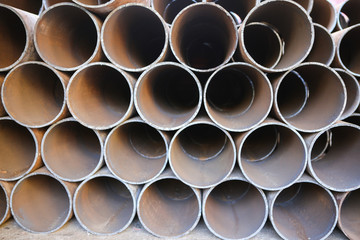 Metal pipe