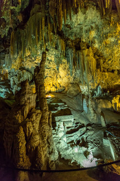 Cueva de Nerja, M&aacute;laga, Espa&ntilde;a