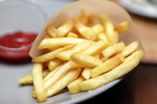 French fries on plate