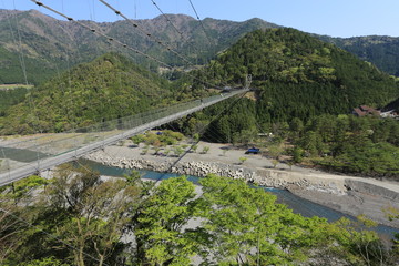 Fototapeta premium 奈良の秘境 谷瀬の吊り橋