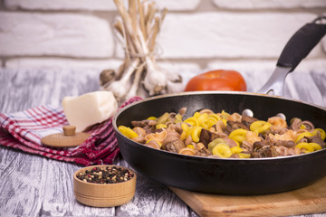 Vermicelli with meat