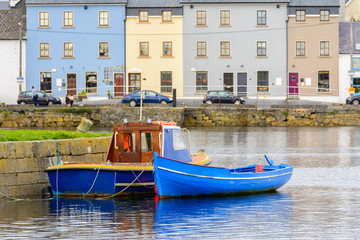 Fototapeta na wymiar peaceful fishing town of Galway, Ireland