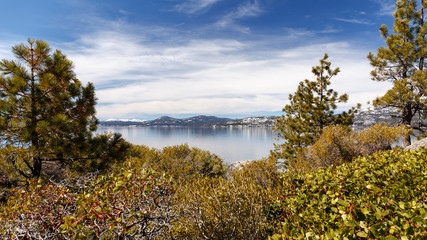 Fototapeta na wymiar Shores of Lake Tahoe