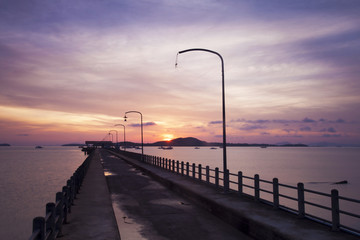 Fototapeta na wymiar Sunset at Sriraya bridge , Lanta Island, south of Thailand