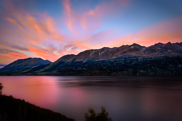 Naklejka premium Sky Fire over The Remarkables at Glenorchy