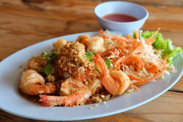 Deep-Fried Salty Shrimp Recipe / Thai cuisine, Fried shrimp with garlic and pepper