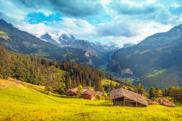 Obraz premium Fantastic landscape with housesnear Lauterbrunnen in the Swiss Alps. Switzerland, Europe