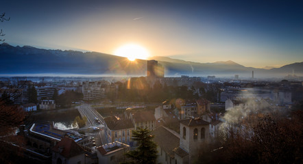 Un t&ocirc;t matin &agrave; Grenoble 