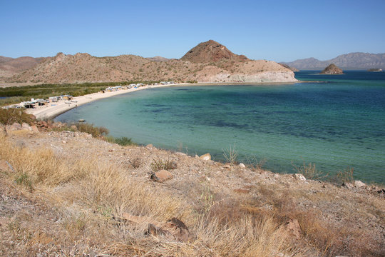 Remote camping on Playa Santispac, Baja California Sur, Mexico