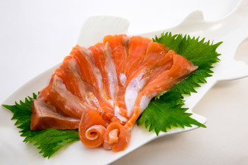 虹鱒のカルパッチョ