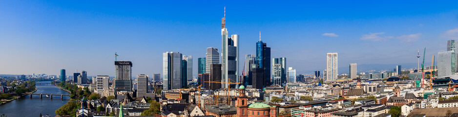 Naklejka premium Frankfurt am Main, Blick vom Domturm. April 2017. 