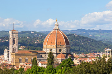 Fototapeta na wymiar View of Cattedrale di Santa Maria del Fiore in Florence