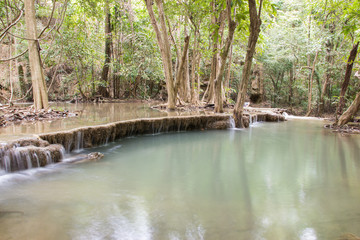 Obraz premium beautiful waterfall in thailand