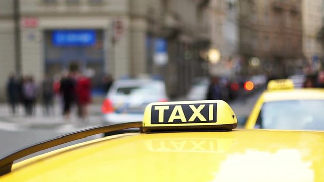 Premium taxi service with my.taxi domain