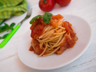 Spaghetti al pomodoro