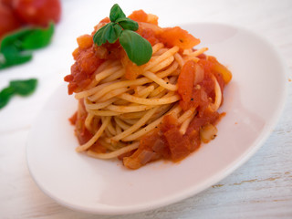 Spaghetti al pomodoro