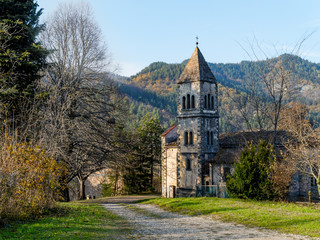 Fototapeta na wymiar Purocielo Church in autumn