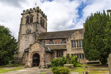  Set in the rural countryside of Nether Alderley this Traditional Church and Schoolhouse is the 14th century church of St.Marys. 