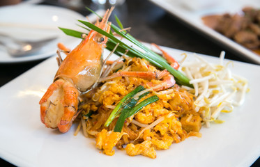 Thai stir-fried rice noodles (Pad Thai)