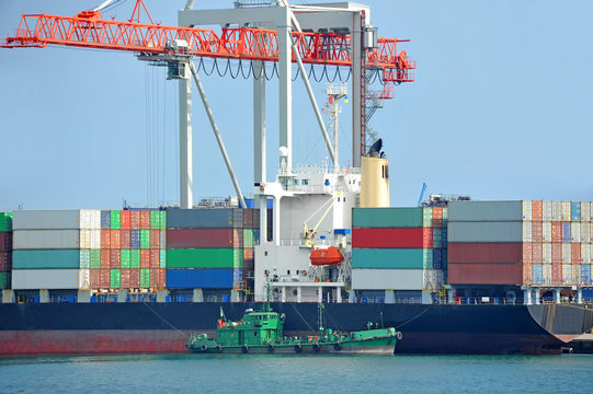 Cargo and bunker ship