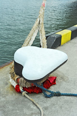 Fototapeta premium Old mooring bollard