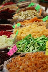 Sugared dried fruits