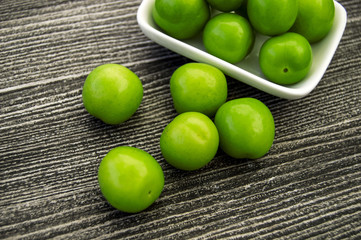 Sour green plum, the most wonderful and mouth watering sour plums, sour plums for the pregnant

