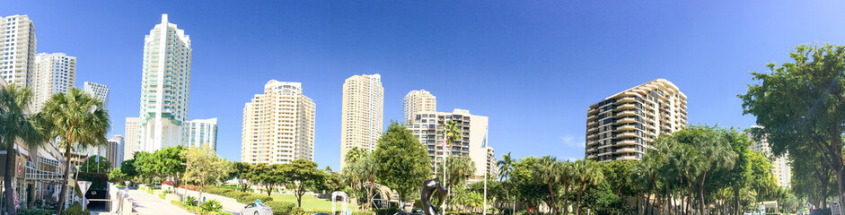Fototapeta premium MIAMI - FEBRUARY 2016: Panoramic view of Brickell Key buildings. Miami attracts 5 million people annually
