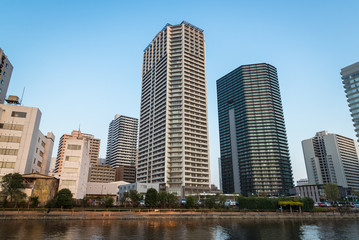 東京品川　高浜運河とビル群