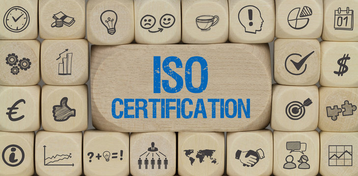 ISO Certification / W&uuml;rfel mit Symbole