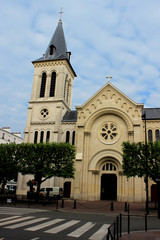 Fototapeta na wymiar Levallois Perret - Eglise Saint Justin