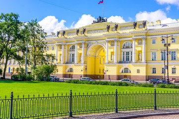 The building of the Constitutional Court in St. Petersburg (the former building of the Senate and the Synod) - obrazy, fototapety, plakaty
