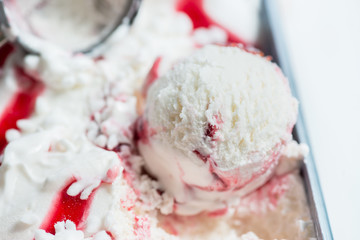Vanilla Berry Ice Cream