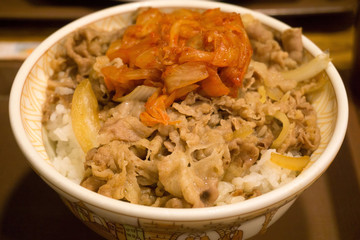 キムチ牛丼