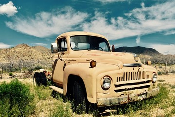 Oldtimer wreck along Route 66, Arizona, USA
