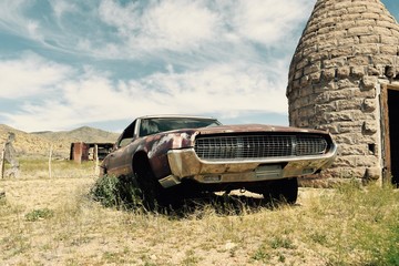 Oldtimer wreck along Route 66, Arizona, USA