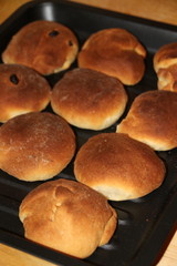 Passover rolls with raisins