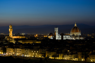 Vista Nocturna de Florencia