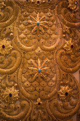 gold jewelry in the shop window