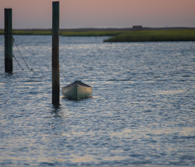 Lone boat on the bay