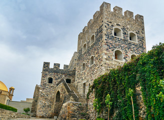 Fototapeta na wymiar Wall and tower of Rabati Castle in Akhaltsikhe, Georgia
