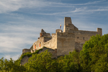Fototapeta na wymiar Ruins of the medieval Beckov castle, Slovakia