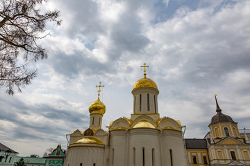Fototapeta na wymiar SERGIEV POSAD, RUSSIA - APRIL 26, 2017: Architecture of the ensemble of orthodox buildings of the Holy Trinity Saint-Sergius Lavra 