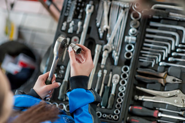 Fototapeta na wymiar Keys for car repair in a car workshop
