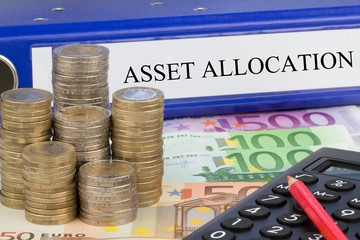 Asset Allocation / Ordner mit Geld