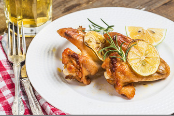 buffalo chicken wings with beer